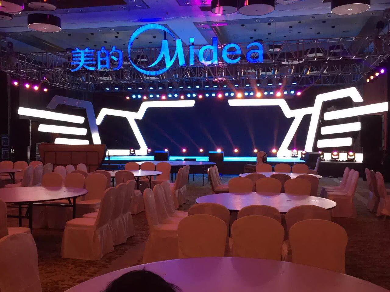 舞(wǔ)台搭建